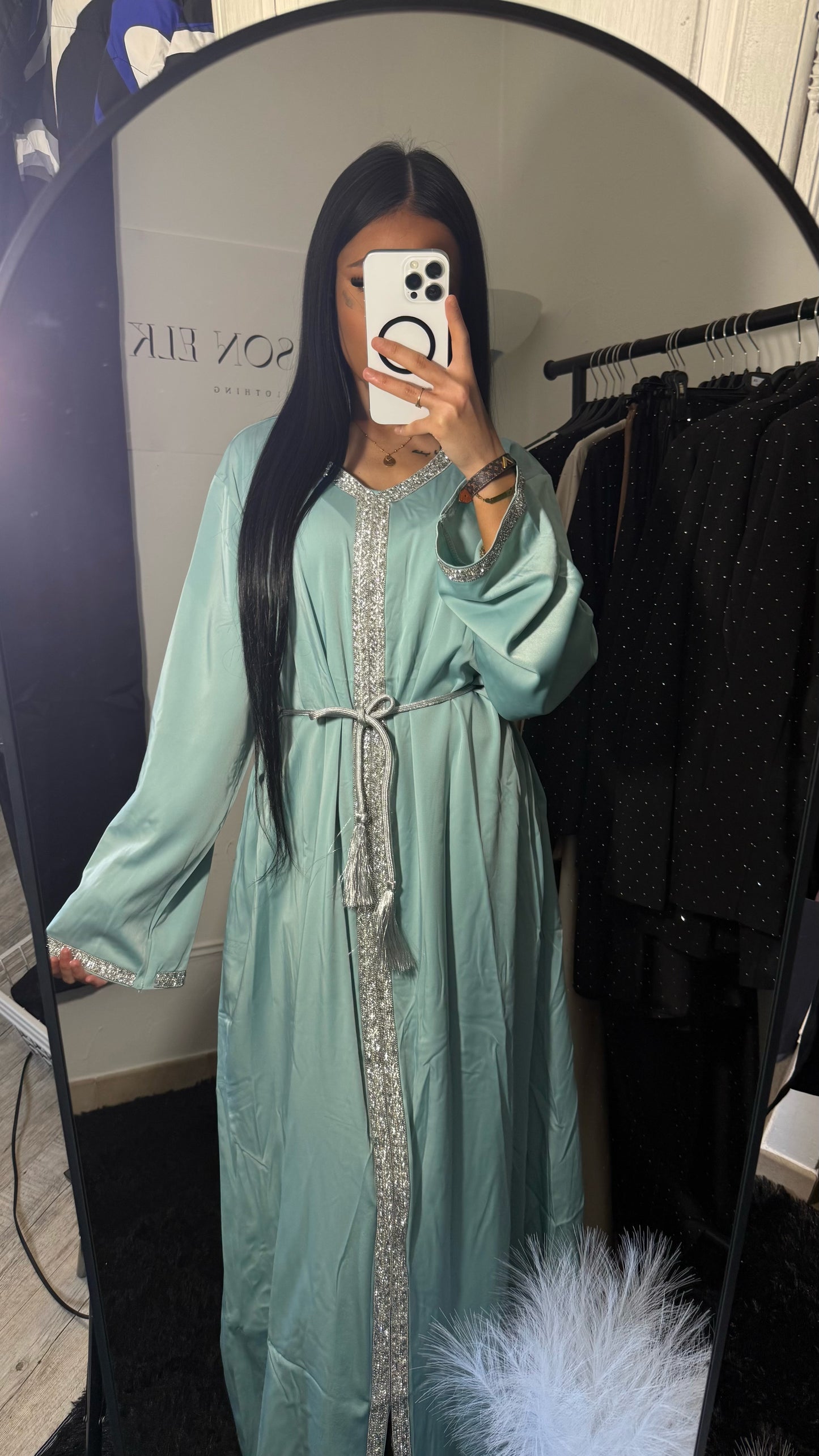 Abaya Noor