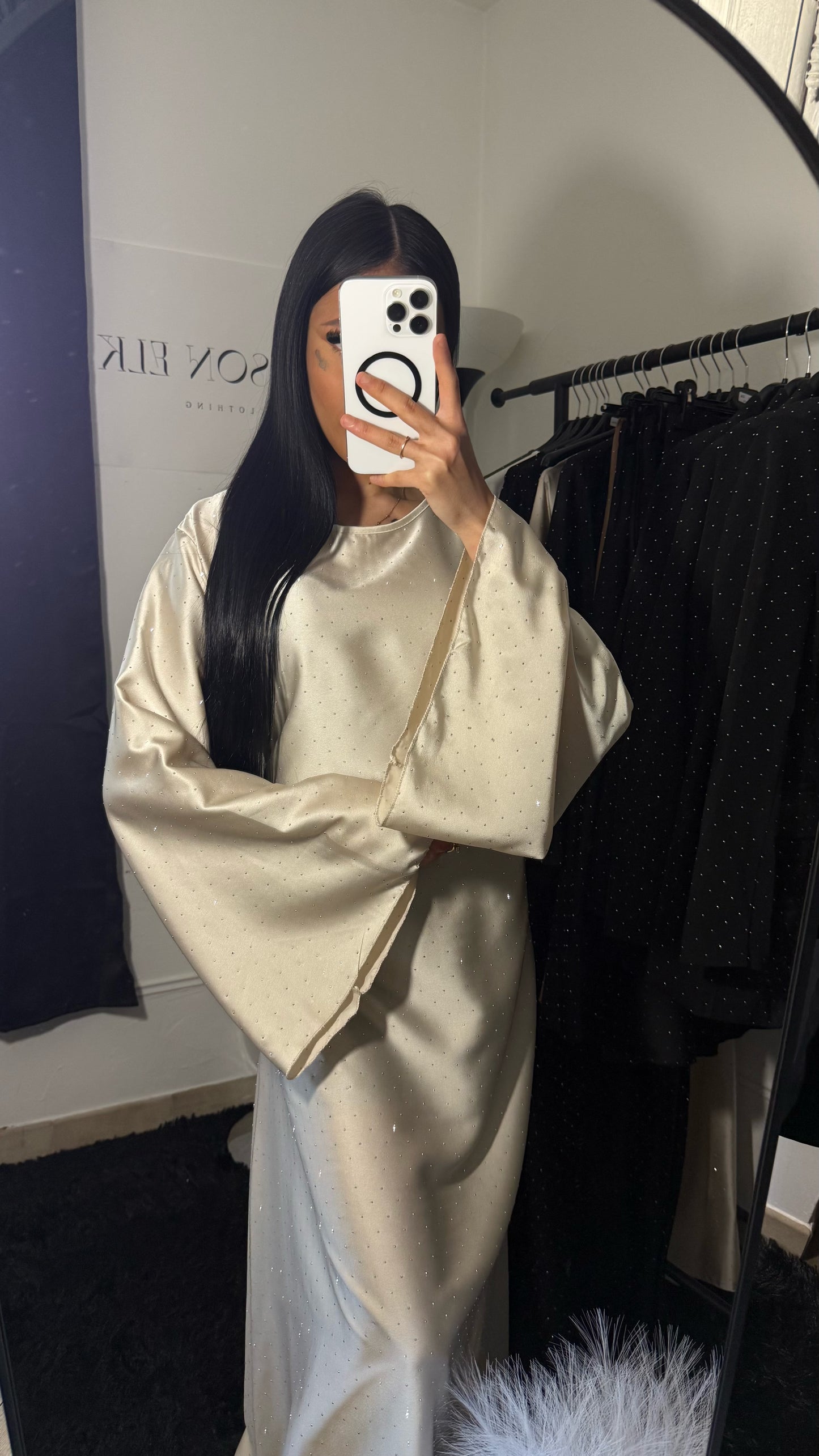 Robe Samira