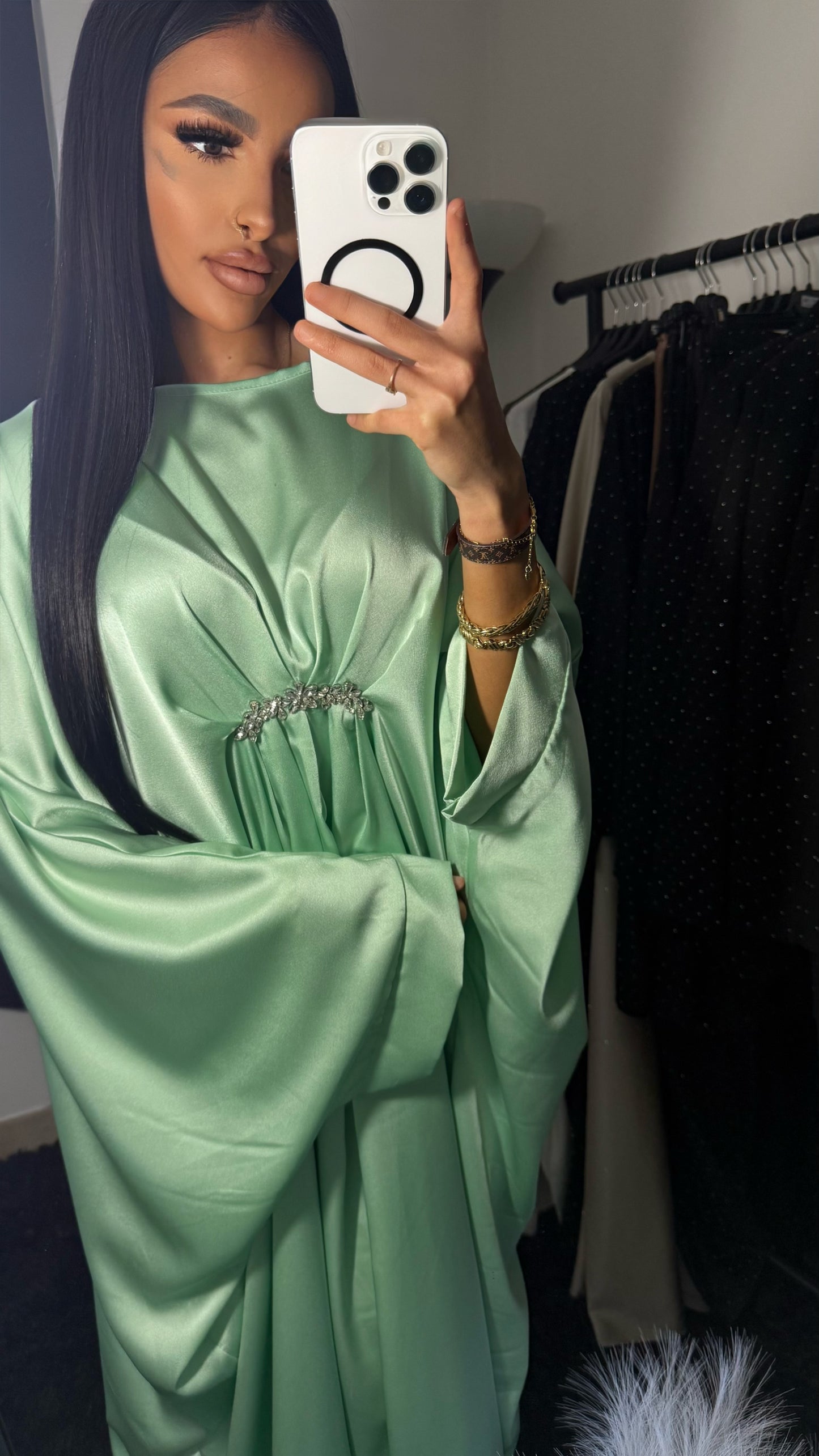 Abaya Lina
