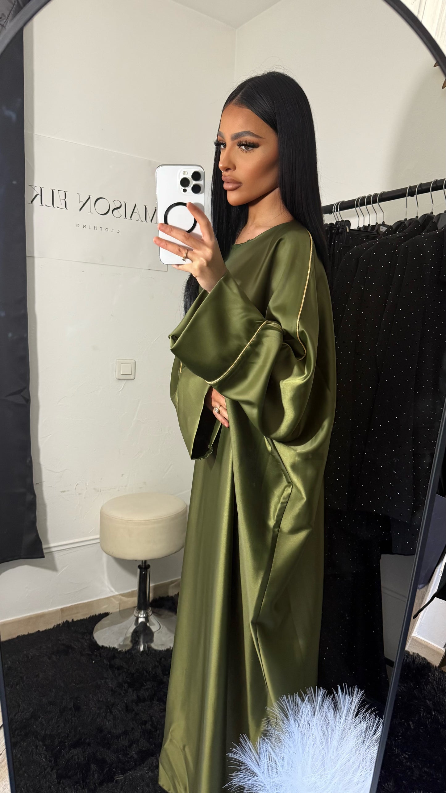 Abaya Naya