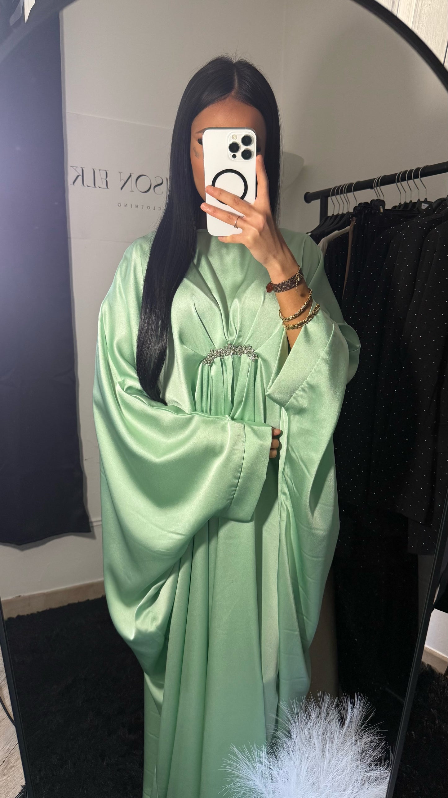 Abaya Lina