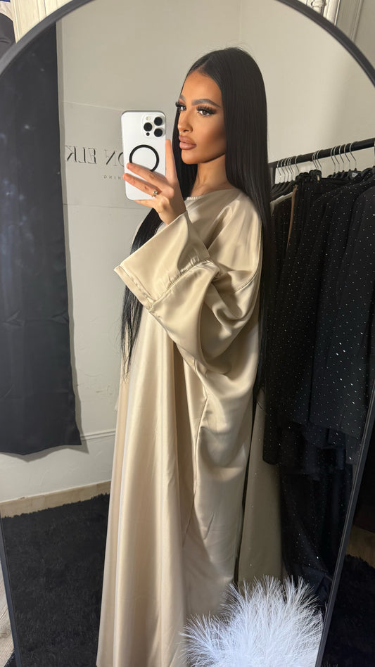 Abaya Naya